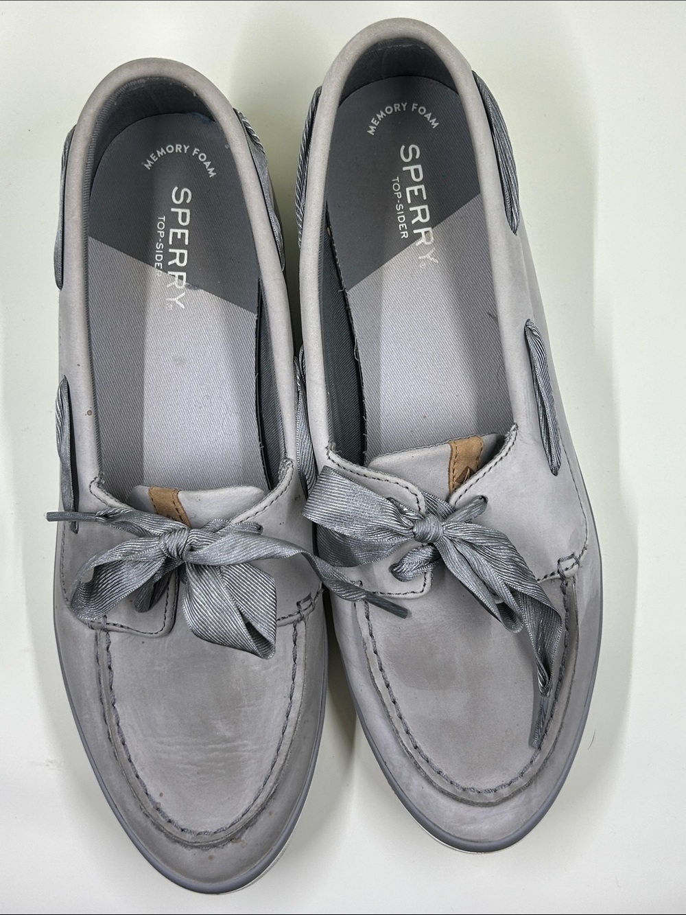 Sperry Women's Light Gray Bow-Detail Boat Shoes